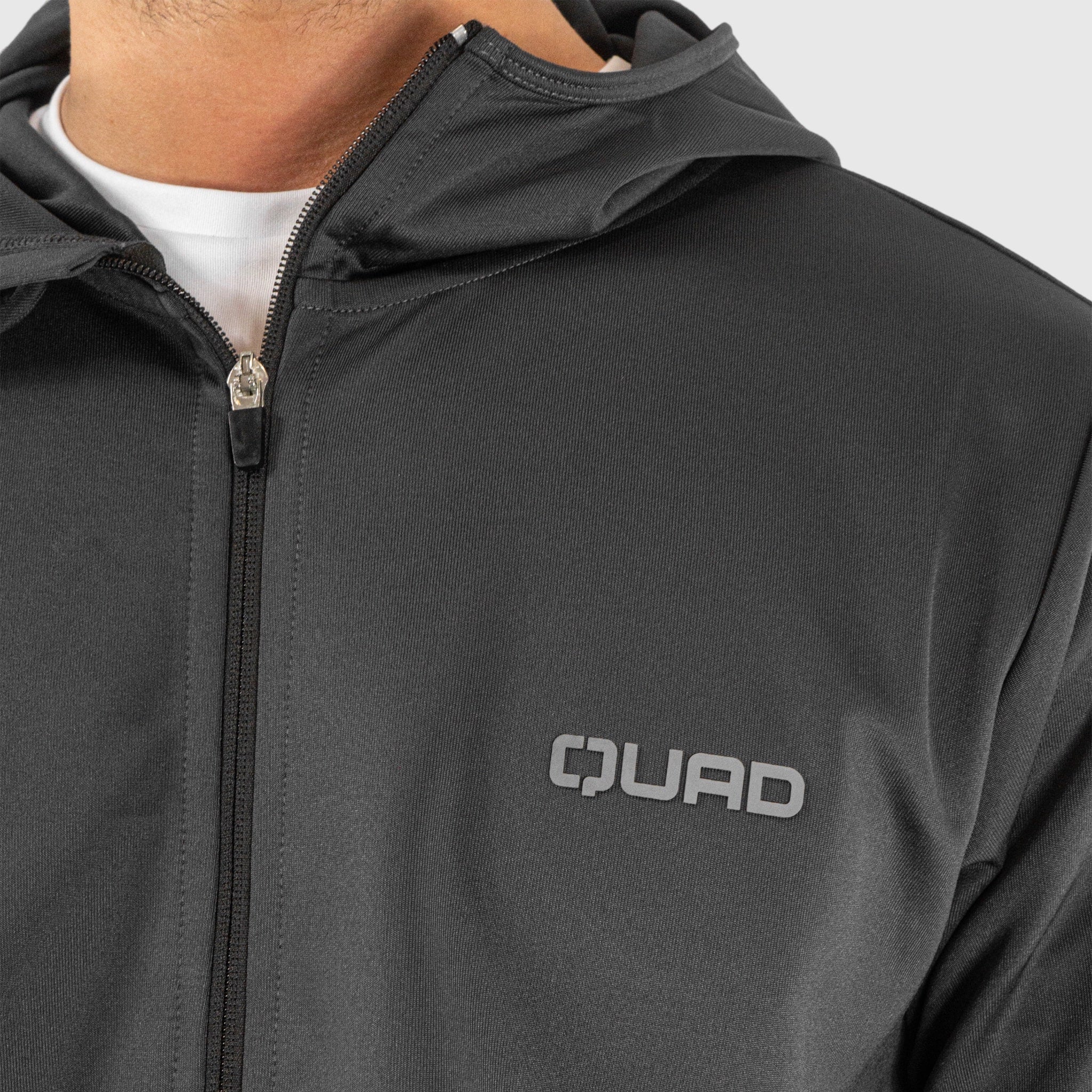 Quad Padel First-Class Tracksuit logo detail
